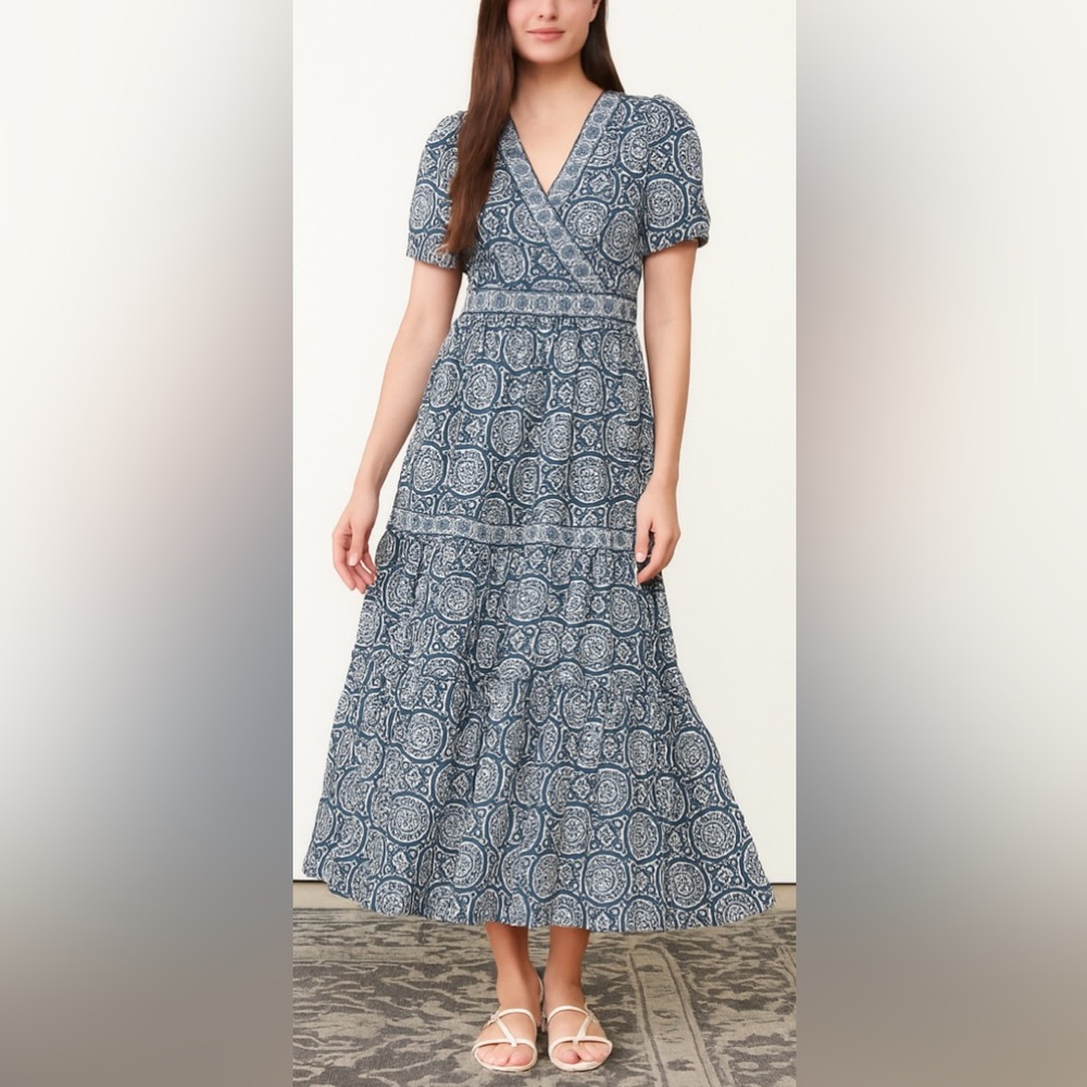 Gretchen Scott Le Marais Maxi Sultan’s Dining Room V-Neckline Tiered Navy Size S
